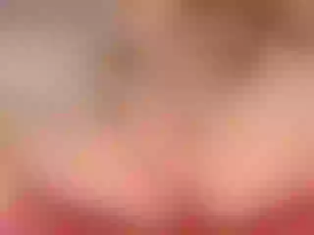 Live sex webcam photo for juliesquirts #276659180