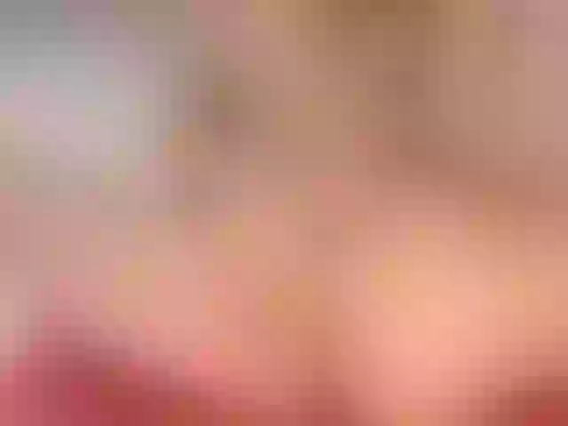 Live sex webcam photo for juliesquirts #276681688