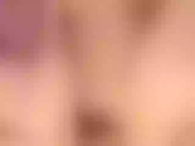 Live sex webcam photo for juliesquirts #277893508