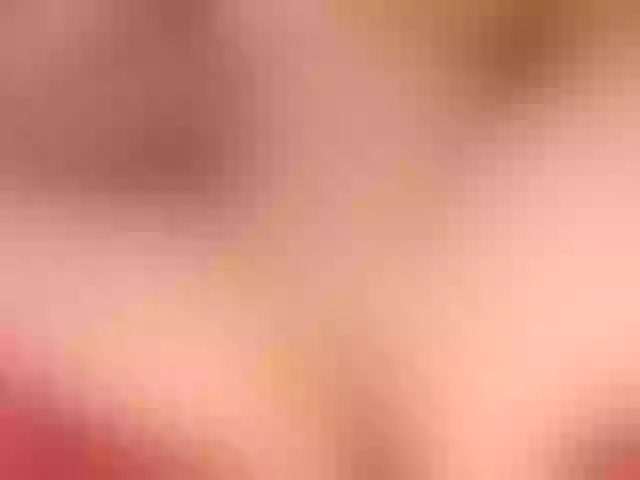 Live sex webcam photo for juliesquirts #278023490