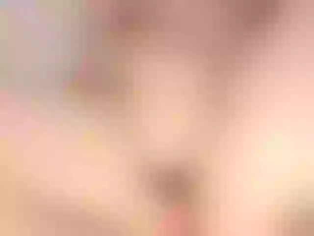 Live sex webcam photo for juliesquirts #278296430