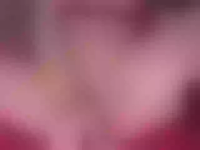 Live sex webcam photo for juliesquirts #290566328