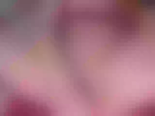 Live sex webcam photo for juliesquirts #290599449