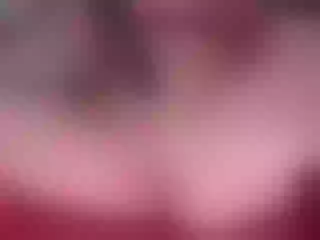 Live sex webcam photo for juliesquirts #290634513