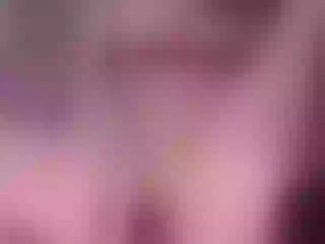 Live sex webcam photo for juliesquirts #290675029