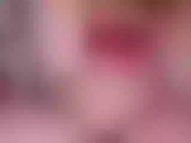 Live sex webcam photo for juliesquirts #290737023