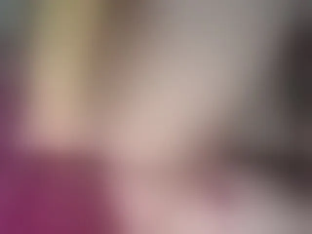 Live sex webcam photo for juliesquirts #290983287