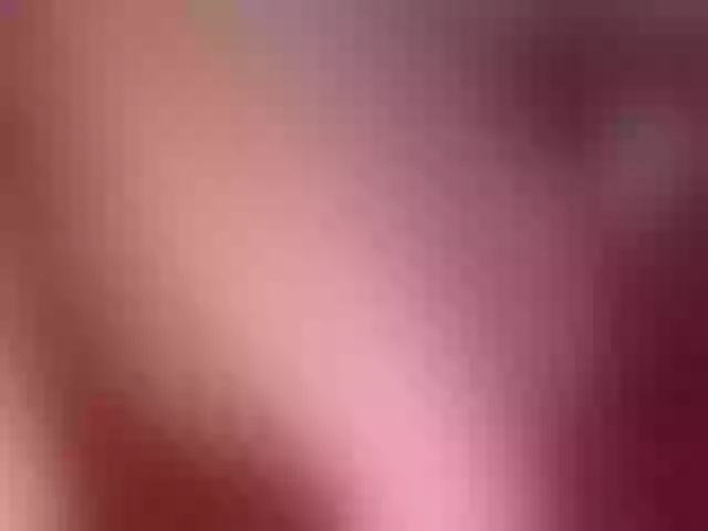 Live sex webcam photo for juliesquirts #290989893