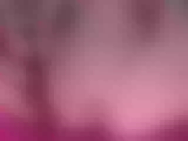 Live sex webcam photo for juliesquirts #291143621