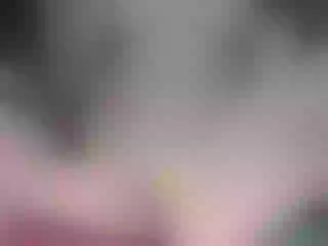 Live sex webcam photo for juliesquirts #291363942