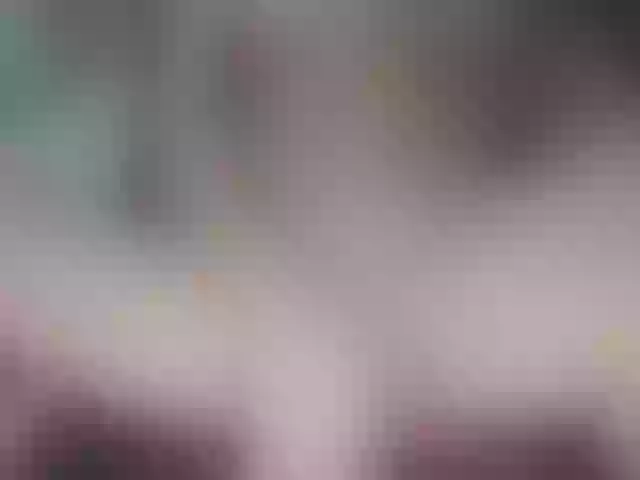 Live sex webcam photo for juliesquirts #292141220