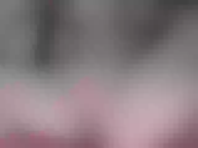 Live sex webcam photo for juliesquirts #292153865