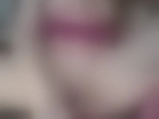 Live sex webcam photo for juliesquirts #292834715
