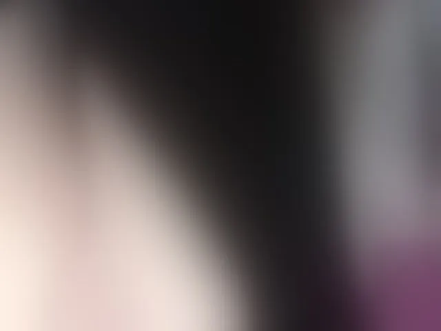Live sex webcam photo for juliesquirts #292840647