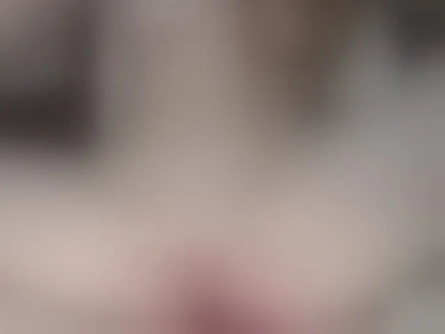 Live sex webcam photo for juliesquirts #293026993