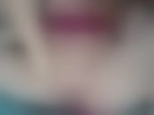 Live sex webcam photo for juliesquirts #293440887