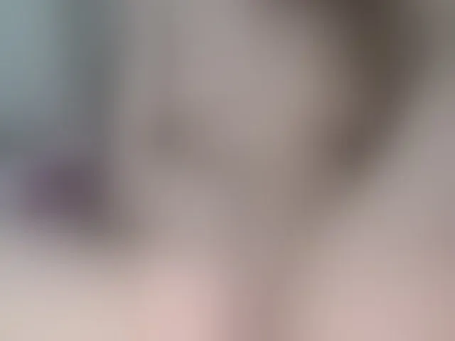 Live sex webcam photo for juliesquirts #293486581