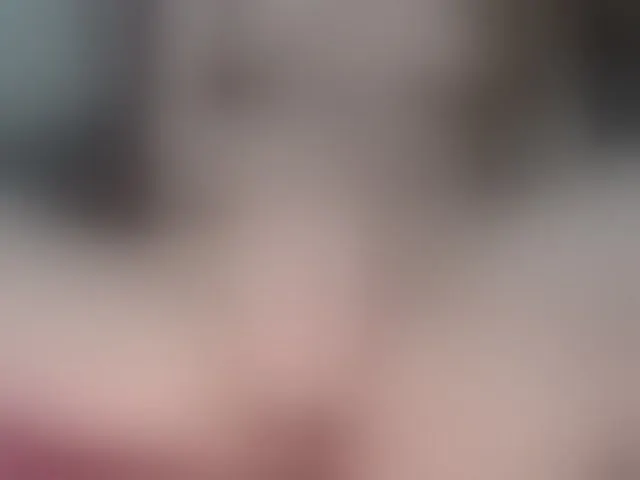Live sex webcam photo for juliesquirts #293547099