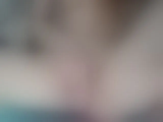 Live sex webcam photo for juliesquirts #293731683