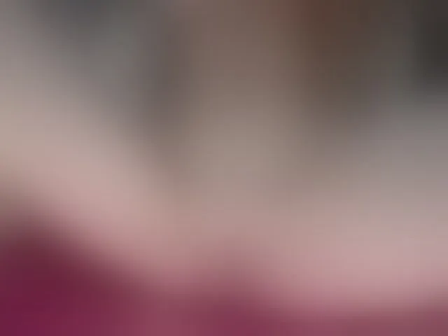 Live sex webcam photo for juliesquirts #293773350