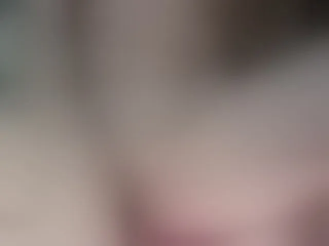 Live sex webcam photo for juliesquirts #293934524