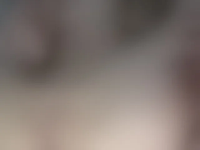 Live sex webcam photo for juliesquirts #294073316