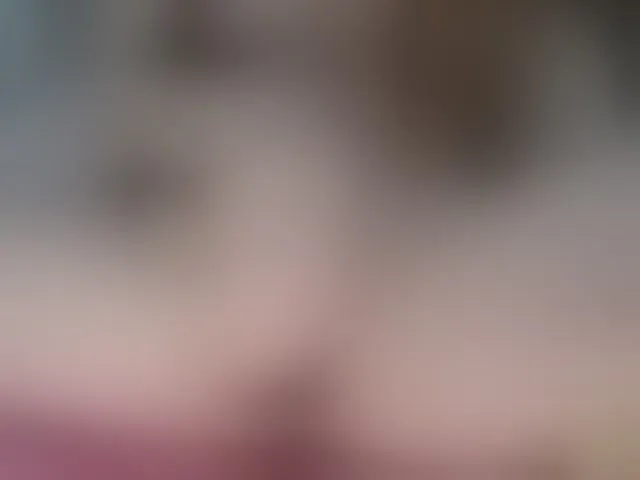 Live sex webcam photo for juliesquirts #294078709