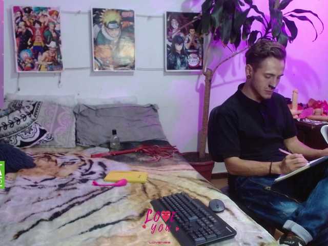 Live sex webcam photo for julieth-and-taiyler #290586537