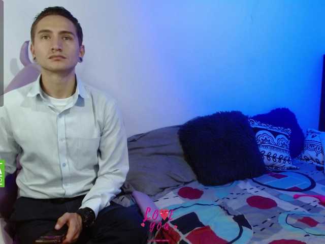 Live sex webcam photo for julieth-and-taiyler #290712262