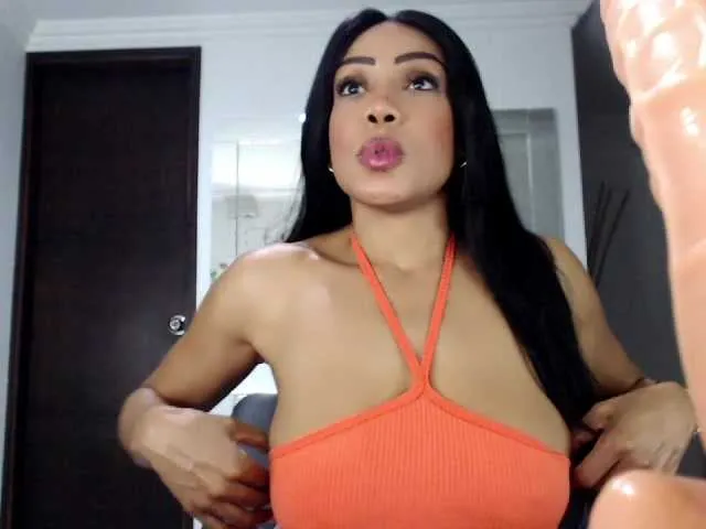 Live sex webcam photo for julietjohnson #276387209