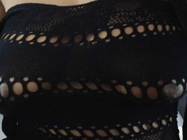 Live sex webcam photo for julietjohnson #277108117