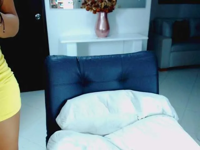 Live sex webcam photo for julietjohnson #291328764