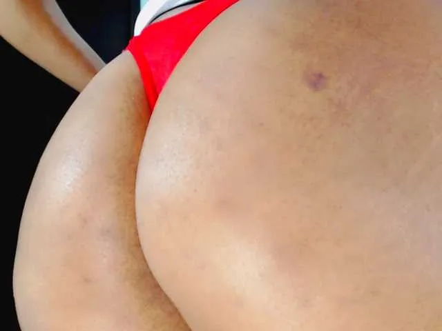 Live sex webcam photo for julietjohnson #291598538