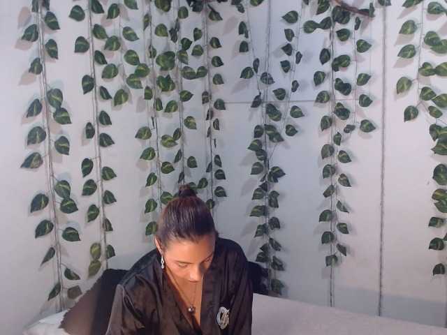 Live sex webcam photo for juls-mon #277748967