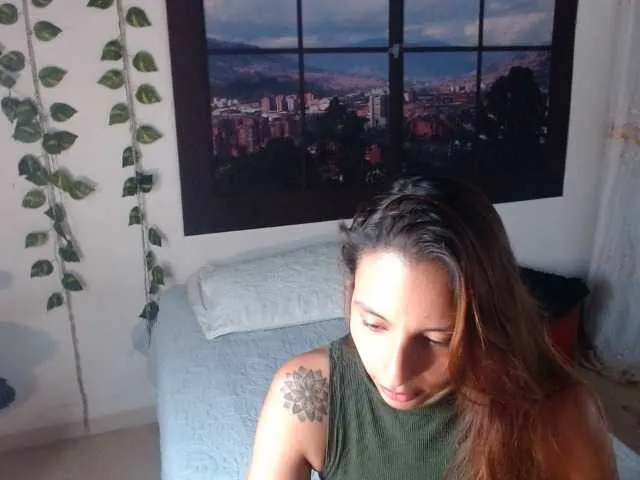 Live sex webcam photo for juls-mon #277848291