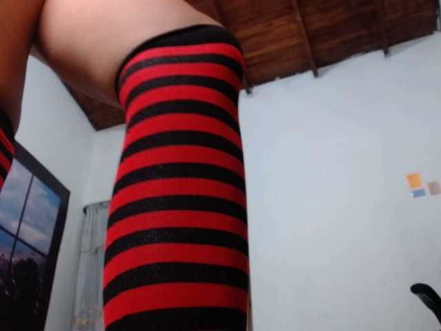 Live sex webcam photo for juls-mon #277879203