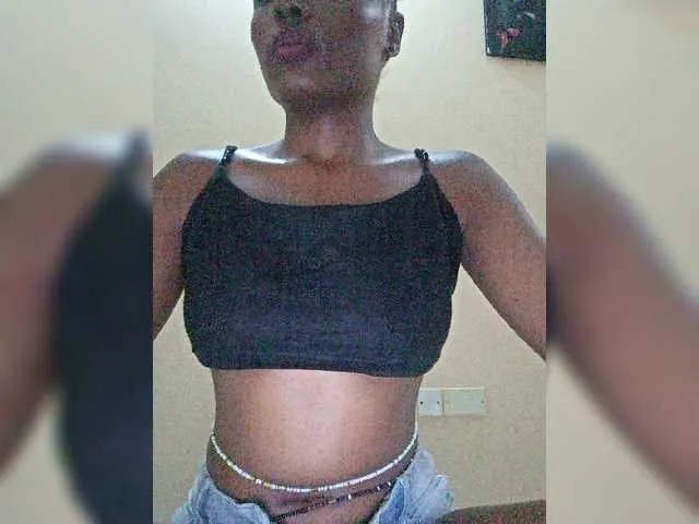 Live sex webcam photo for junea #276866917