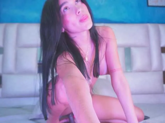 Live sex webcam photo for k-rioss #290482082