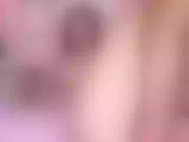 Live sex webcam photo for k-rioss #292068859