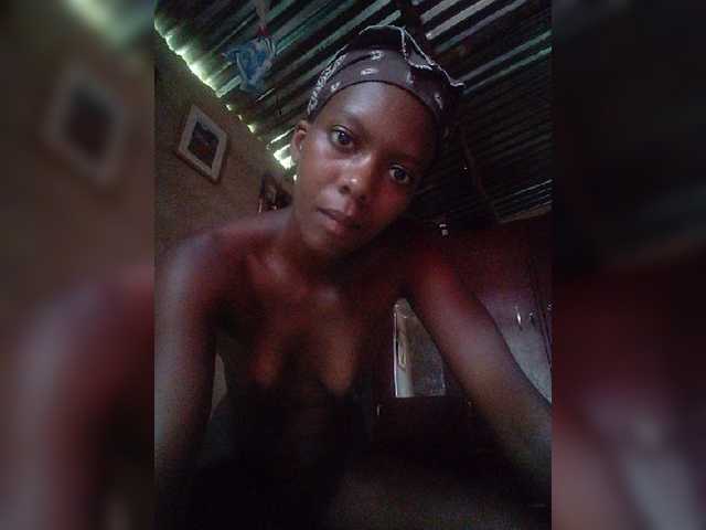 Live sex webcam photo for k3yra-tyler #276411934