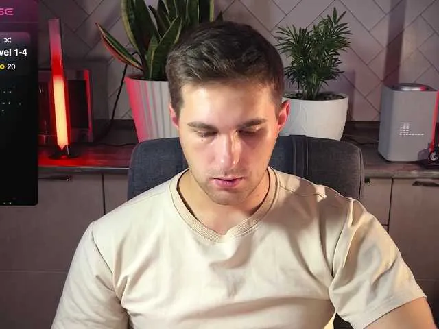 Live sex webcam photo for kOchka25 #290366400