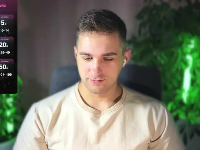 Live sex webcam photo for kOchka25 #290594094