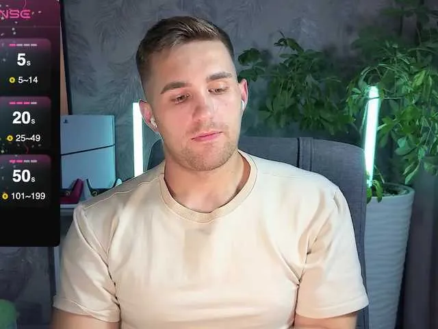 Live sex webcam photo for kOchka25 #291161998