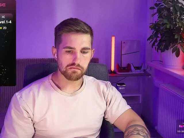 Live sex webcam photo for kOchka25 #291358465