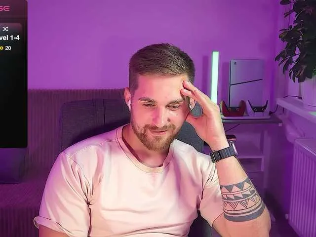 Live sex webcam photo for kOchka25 #291366653