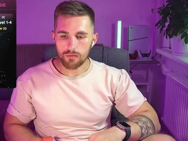 Live sex webcam photo for kOchka25 #291400839