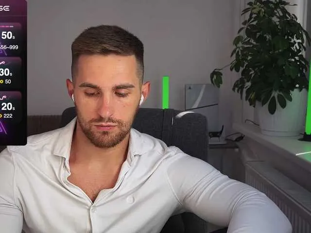 Live sex webcam photo for kOchka25 #291680839