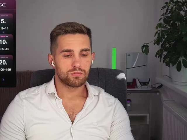 Live sex webcam photo for kOchka25 #291706990