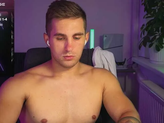 Live sex webcam photo for kOchka25 #291893211