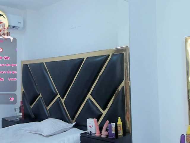 Live sex webcam photo for kailysweet1 #290321848